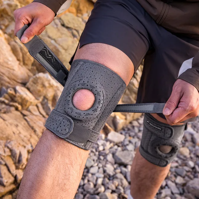 Бандаж на коліно туристичний з пружинною підтримкою Naturehike Qingyue CNK2650DS010, чорний — Photo 4