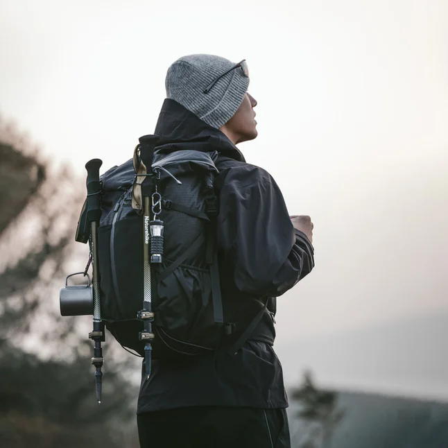 Рюкзак туристичний Naturehike Helium CNK2300016, 30+5 л, чорний — Photo 6
