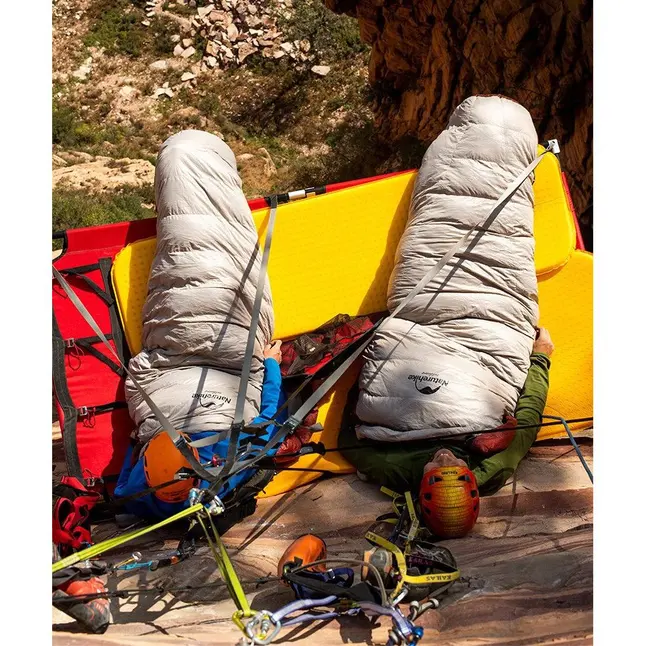 Спальник з натуральним пухом Naturehike Snowbird NH20YD001, p-р L, коричневий 380 г — Photo 9