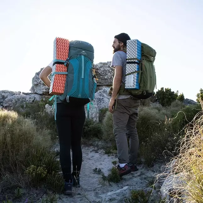 Килимок туристичний складаний одномісний IXPE Naturehike NH19QD008 з алюмінієвою плівкою, 185x56x1.8 см, жовтий для походів — Photo 4