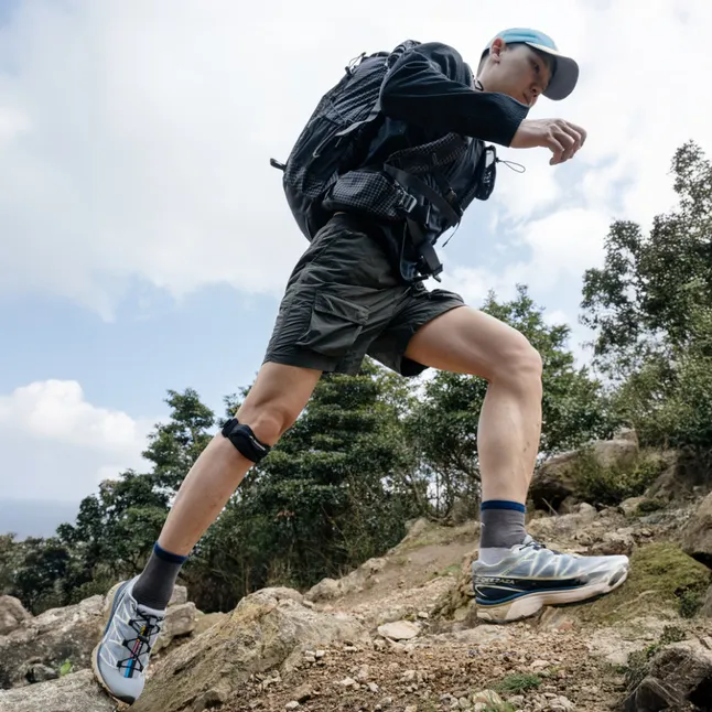 Бандаж на коліно трикотажний Naturehike Qingjia CNK2650DS014, універсальний розмір, чорний — Photo 7