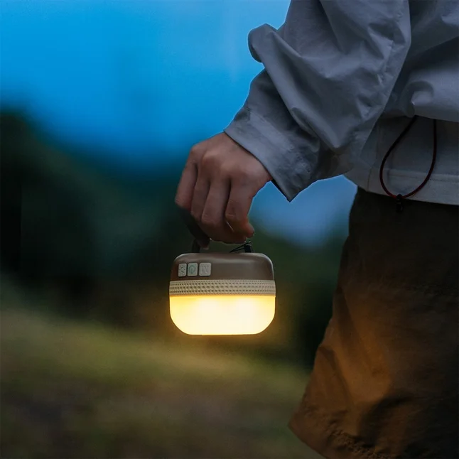 Ліхтар кемпінговий Naturehike CNK2550ZM016, 4000 mAh, коричневий — Photo 1