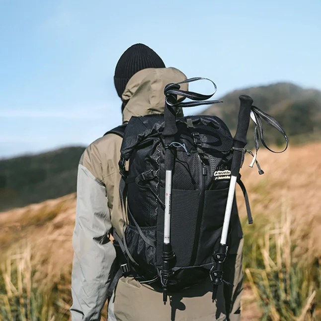 Трекінгова палиця 3-секційна Naturehike ST06 NH17D006-D, 66-135 см, зелена — Photo 2