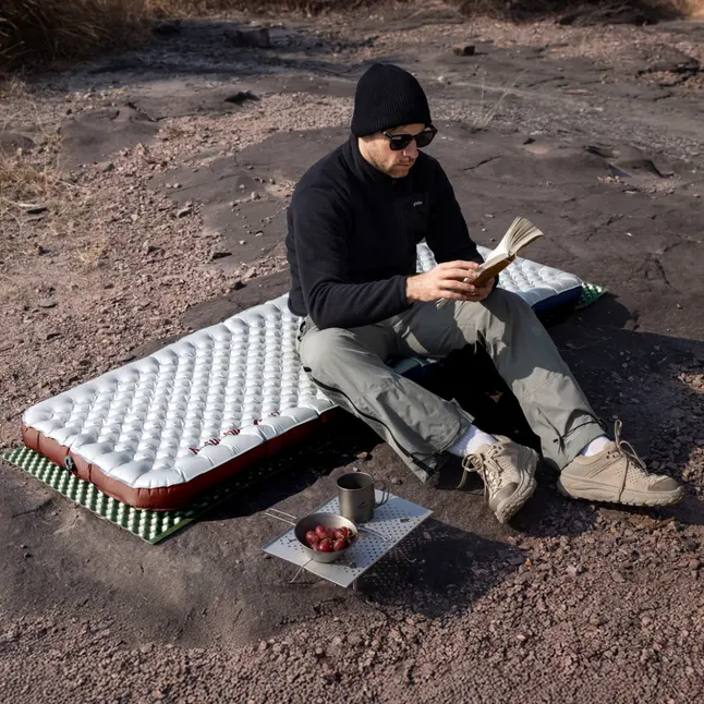 Матрац туристичний надувний одномісний ультралегкий Naturehike Tuye R5.8 CNK2650WS031, 196 × 64 х 9 см, сріблястий — Photo 3