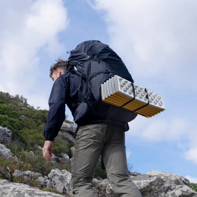 Килимок складний IXPE Naturehike CNK2550WS030, алюмінієва плівка, 18 мм, медово-золотий — Photo 8