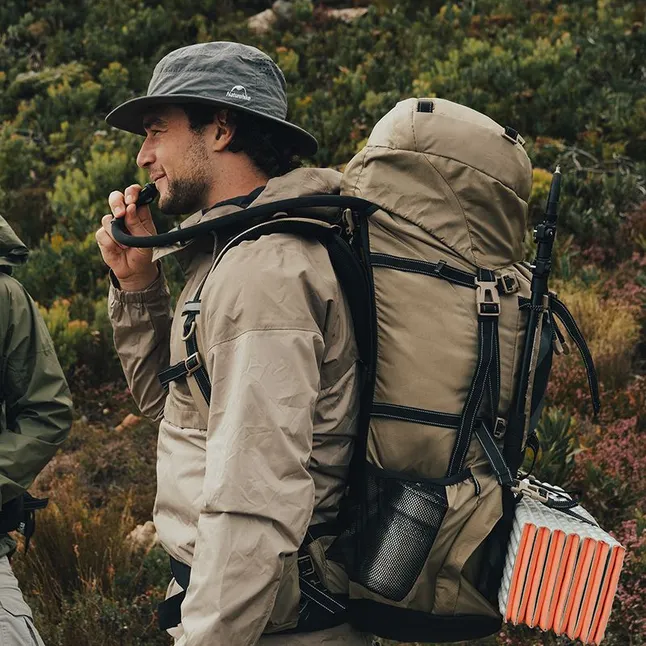 Рюкзак туристичний Naturehike NH70B070-B, 70 л + 5 л, світло-коричневий — Photo 5
