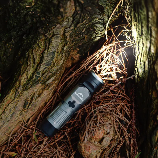 Ліхтар з кліпсою Naturehike CNK2450ZM013, чорно-сірий — Photo 3