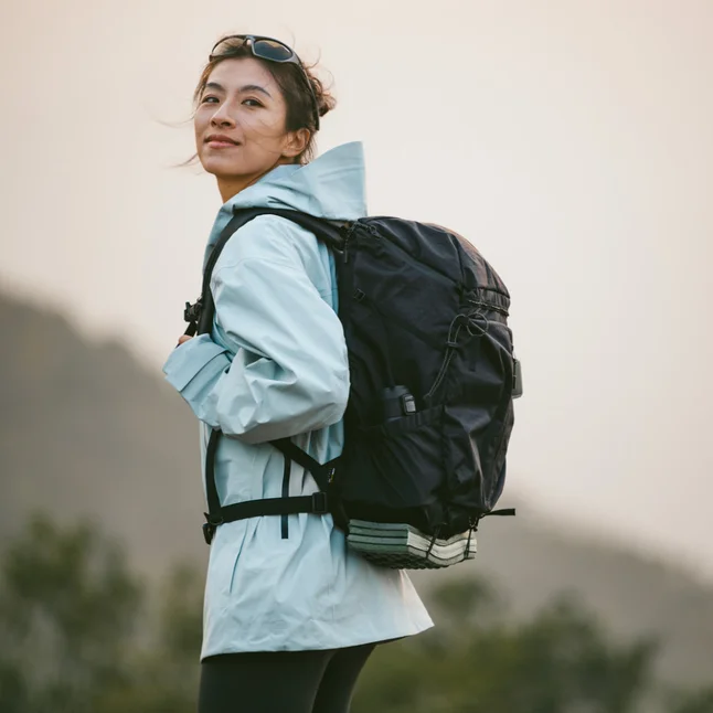 Рюкзак туристичний Naturehike Helium CNK2300BB017, 25 л, чорний — Photo 3