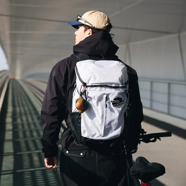 Рюкзак туристичний Naturehike Helium CNK2300BB017, 25 л, білий — Photo 9