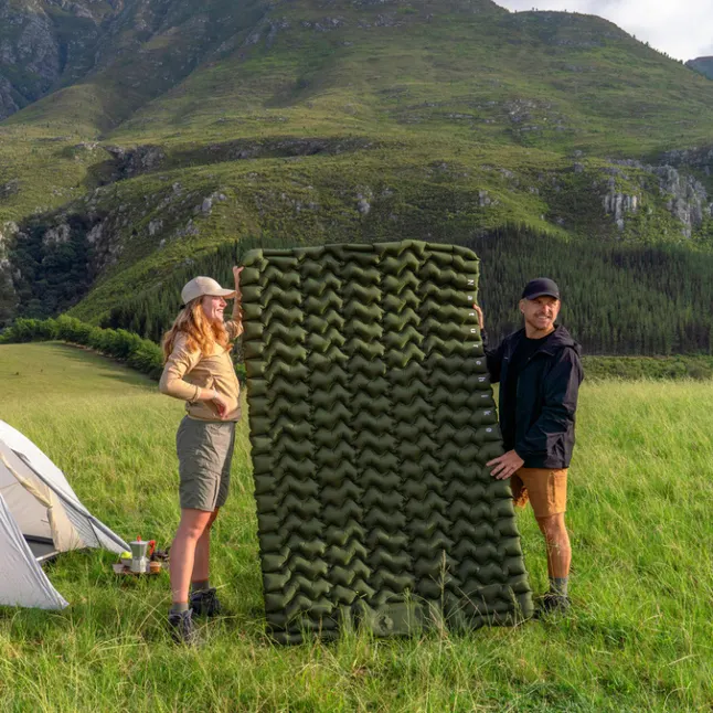 Матрац туристичний надувний двомісний Naturehike CNK2550WS019, 200 х 125 х 9.5 см, синій із вбудованою помпою для надування — Photo 1