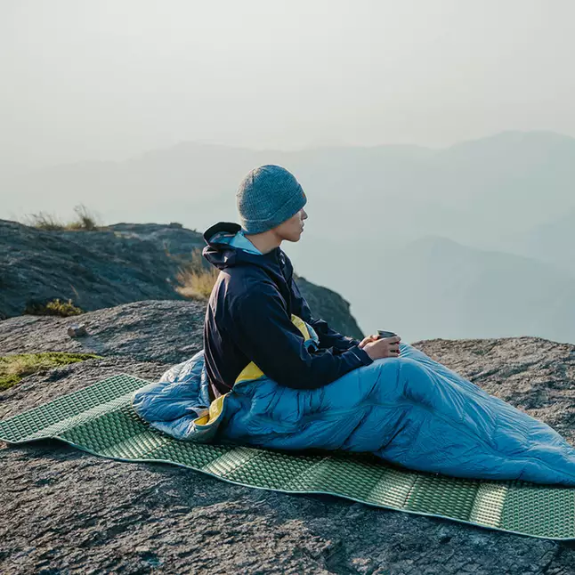 Килимок туристичний складаний одномісний IXPE Naturehike CNK2450WS044 з алюмінієвою плівкою, 195x60x1.8 см, оливковий — Photo 6