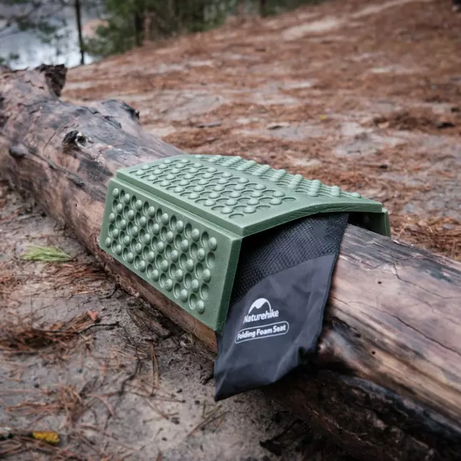 Сидушка туристична складана XPE Naturehike NH20PJ025, 15 мм, темно-зелена з чохлом для походів та кемпінгу — Photo 8