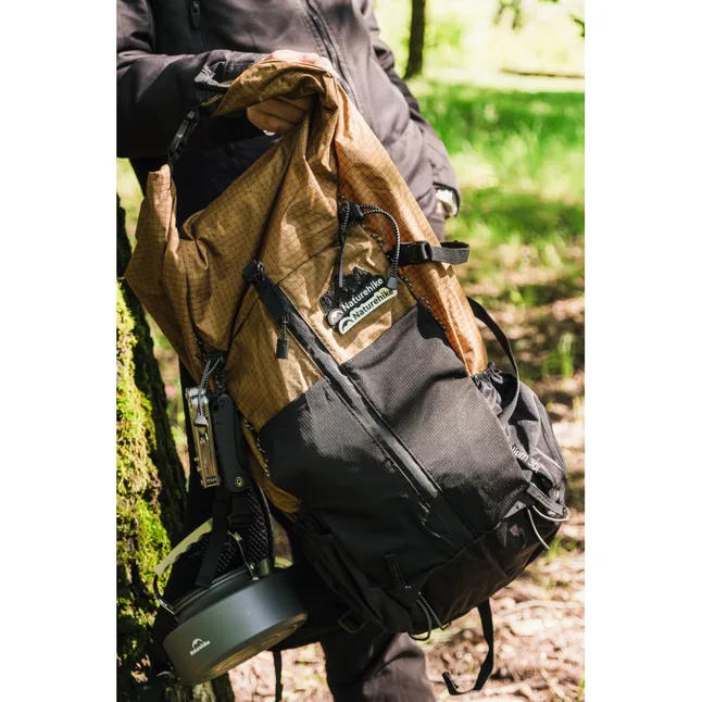 Рюкзак туристичний Naturehike Helium CNK2300016, 30+5 л, коричневий — Photo 13