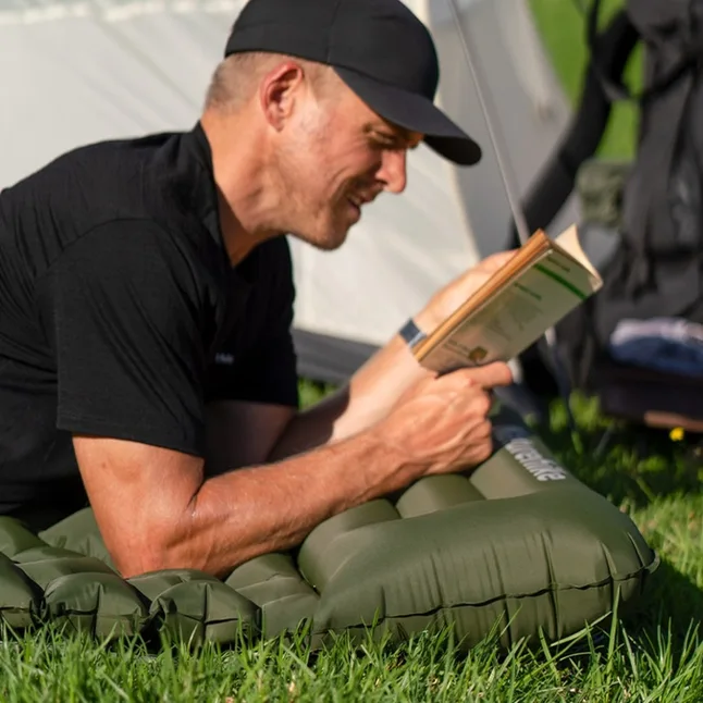 Матрац туристичний надувний одномісний Naturehike CNK2550WS019, 200x60x9.5 см, зелений, прямокутний із вбудованою помпою — Photo 2