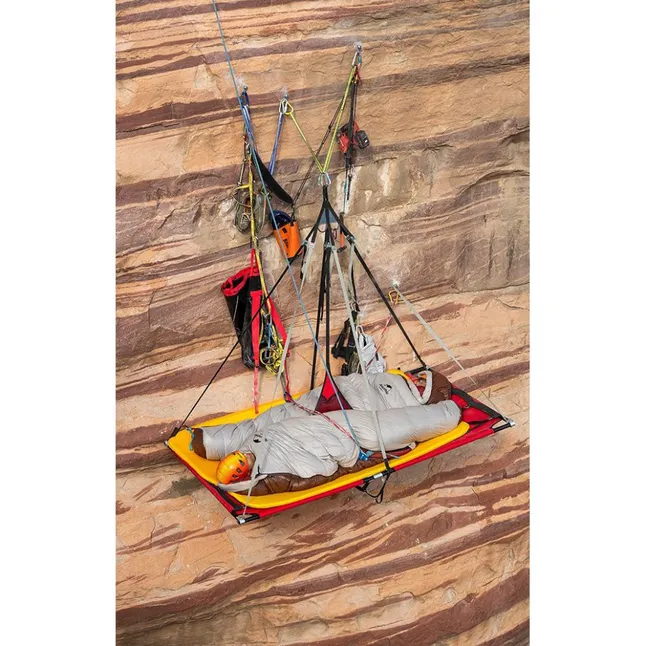 Спальник з натуральним пухом Naturehike Snowbird NH20YD001, p-р L, коричневий 380 г — Photo 10