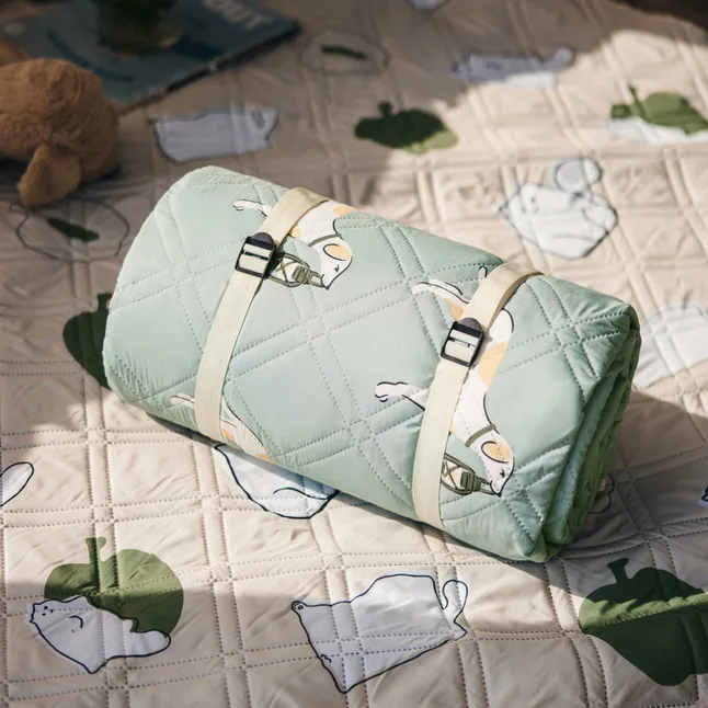 Килимок для пікніка Naturehike Happy Ultrasonic CNK2350WS010, 200 × 200 см, бежевий з принтом — Photo 3