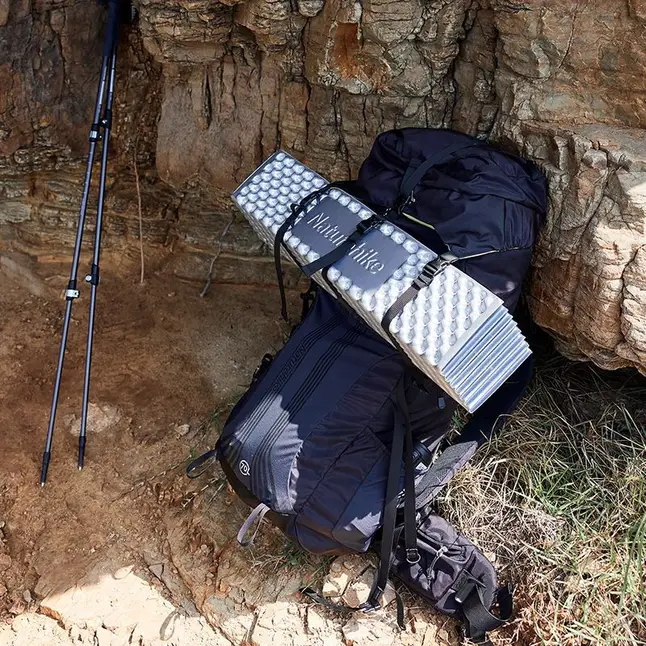 Килимок складаний IXPE Naturehike CNK2300DZ017, алюмінієва плівка, 200x65х2 см, темно-блакитний — Photo 7