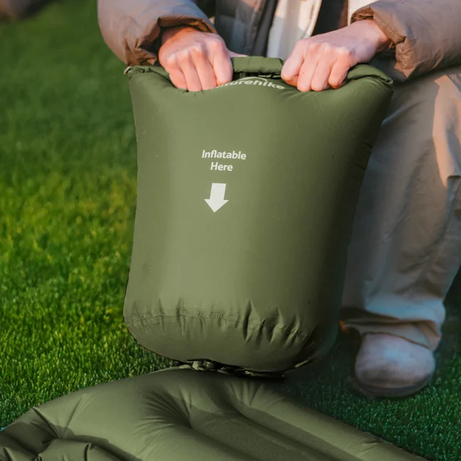 Матрац туристичний надувний одномісний Naturehike CNK2550WS019, 200х60х6.5 см, зелений, для кемпінгу із мішком для надування — Photo 9