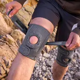 Бандаж на коліно туристичний з пружинною підтримкою Naturehike Qingyue CNK2650DS010, чорний — Photo 9