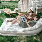 Матрац кемпінговий надувний двомісний Naturehike CNK2300DZ020, 180x132x60 см, бежевий із вбудованим насосом для надування — Photo 7