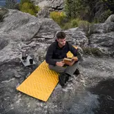 Килимок складний IXPE Naturehike CNK2550WS030, алюмінієва плівка, 18 мм, медово-золотий — Photo 16