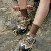 Шкарпетки туристичні амортизаційні високі Naturehike CYY2611FS011, M, темно-коричневий — Photo 8