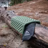 Сидушка туристична складана XPE Naturehike NH20PJ025, 15 мм, темно-зелена з чохлом для походів та кемпінгу — Photo 17