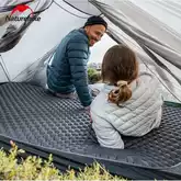 Матрац туристичний надувний одномісний Naturehike CNH22DZ018, надлегкий, 183x64x7 см, чорний, для туризму із мішком для надування — Photo 10
